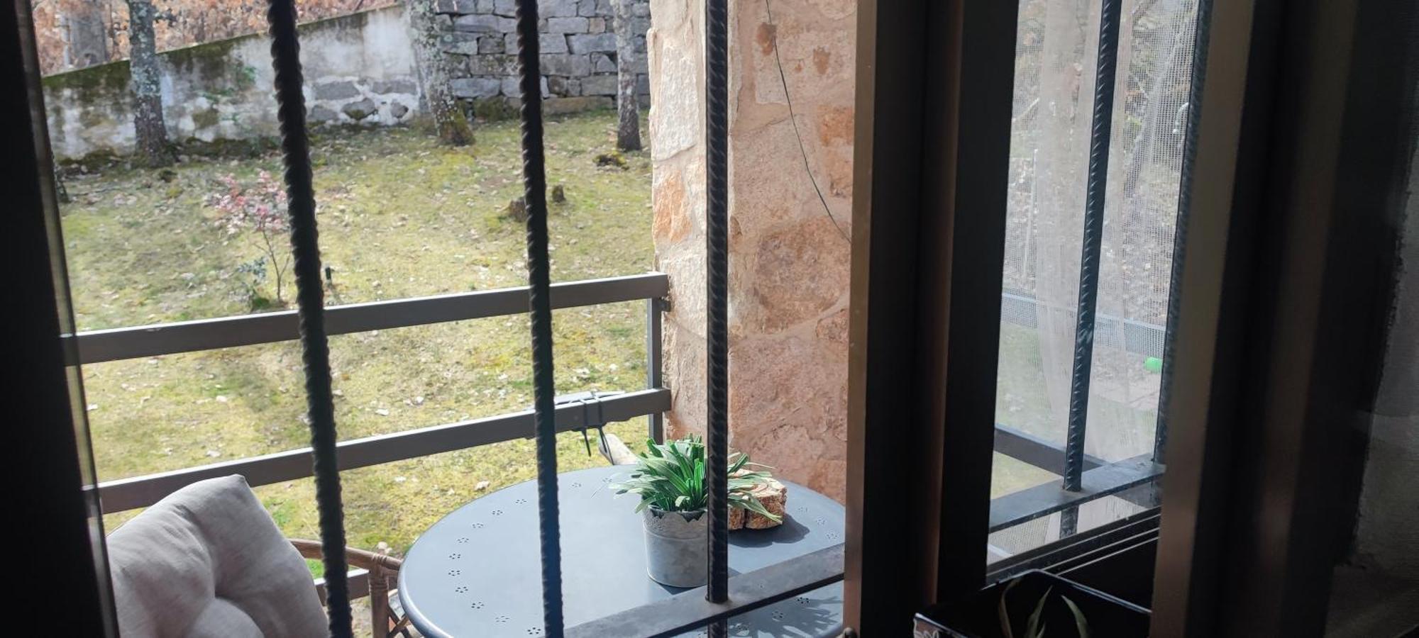 El Rincon De Gredos Guest House Navaluenga Exterior photo